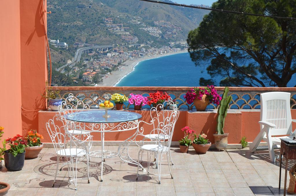 Casa Lanfranchi Bed & Breakfast Taormina Bagian luar foto